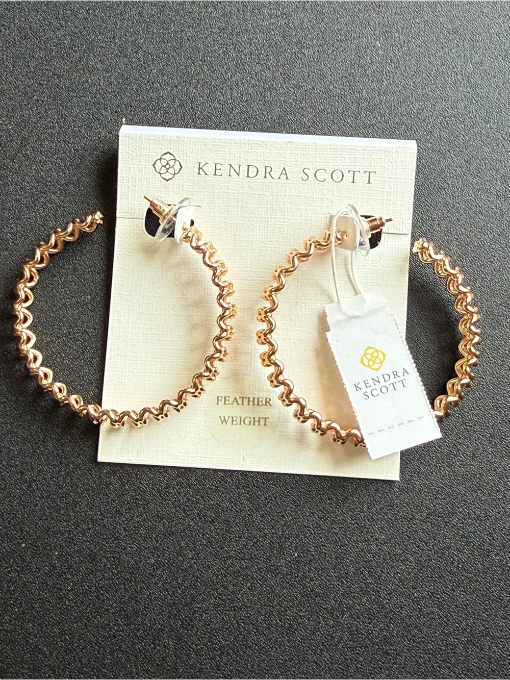 Kendra Scott Gold Loop Chain-Link Hoop Earrings